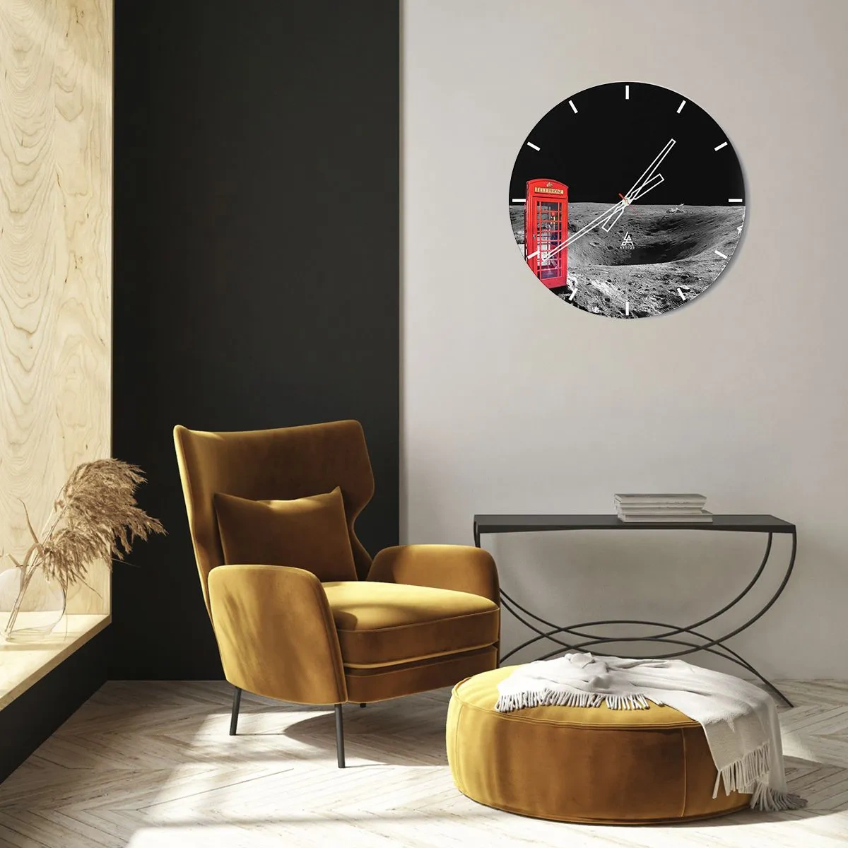 Relógio de parede - Relógio em vidro - Uma cabine telefônica vermelha na superfície da lua - 30x30cm - Piada espacial - Decoração de parede moderna para a sala de estar, cozinha e quarto ARTTOR
