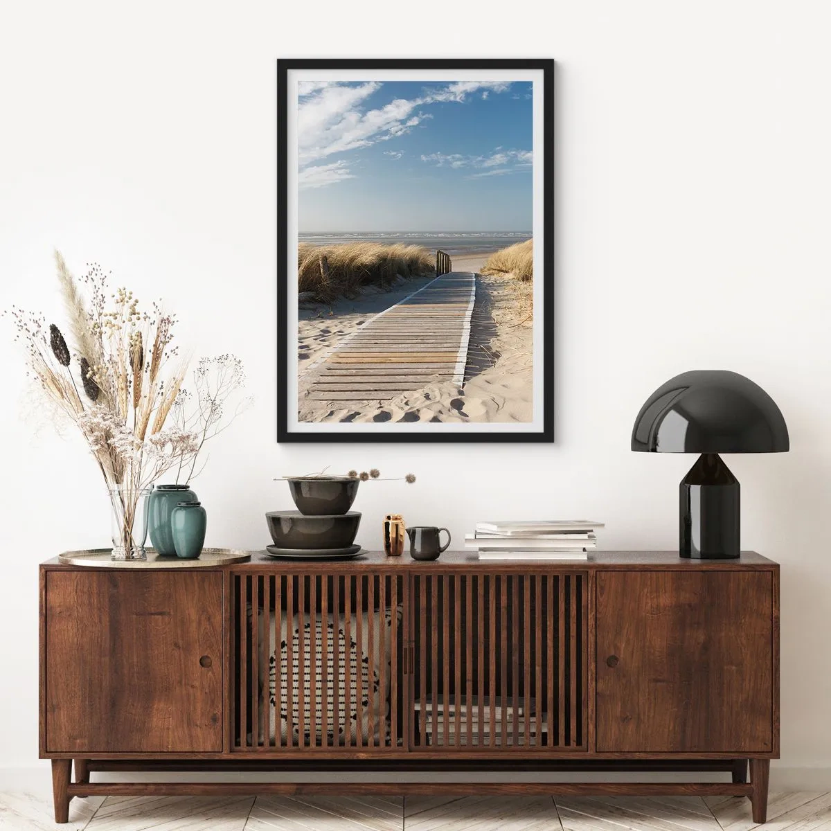 Pôster com moldura preta - Caminho de praia através das dunas com céu azul - 50x70cm - Atrás da duna, ao som da relva - Decoração de parede moderna para a sala de estar e quarto ARTTOR