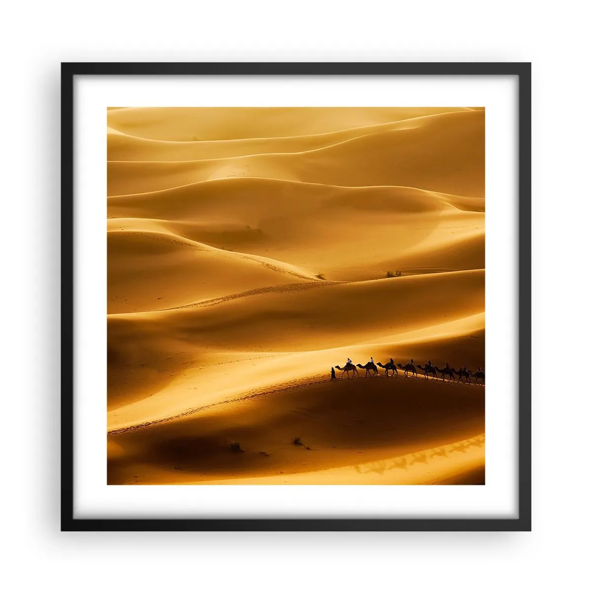 Pôster com moldura preta - Caravana nas ondas do deserto - 50x50 cm
