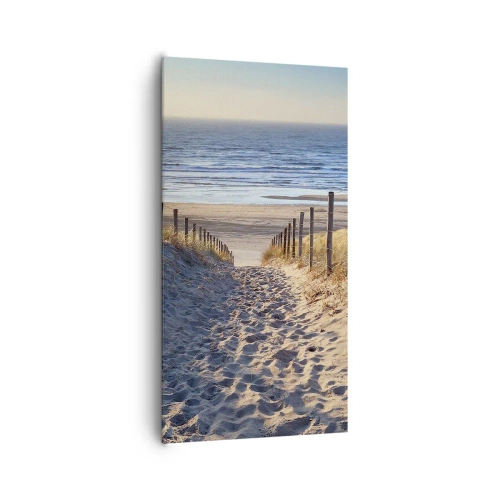 Quadro em tela - O som do mar, o canto dos pássaros, a praia selvagem entre a relva... - 65x120 cm