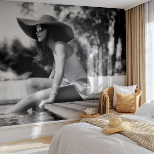 Papel de Parede Autocolante Deluxe Sticker - Sonho de verão - Mulher, Chapéu, Piscina - 100x70 cm