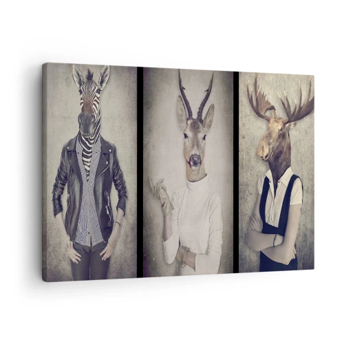 Quadro em tela - Um tríptico com figuras de animais em trajes humanos sobre um fundo artístico - 70x50cm - Deixem os gestos falar - Decoração de parede moderna para a sala de estar e quarto ARTTOR