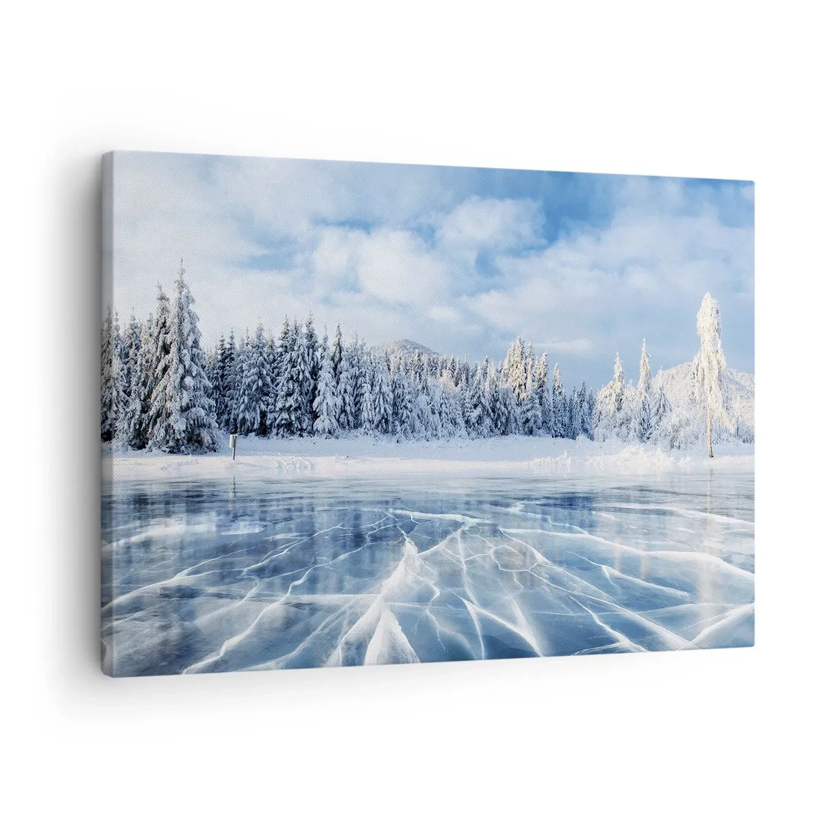 Quadro em tela - Um lago congelado cercado por uma floresta coberta de neve - 70x50cm - Vista deslumbrante e cristalina - Decoração de parede moderna para a sala de estar e quarto ARTTOR