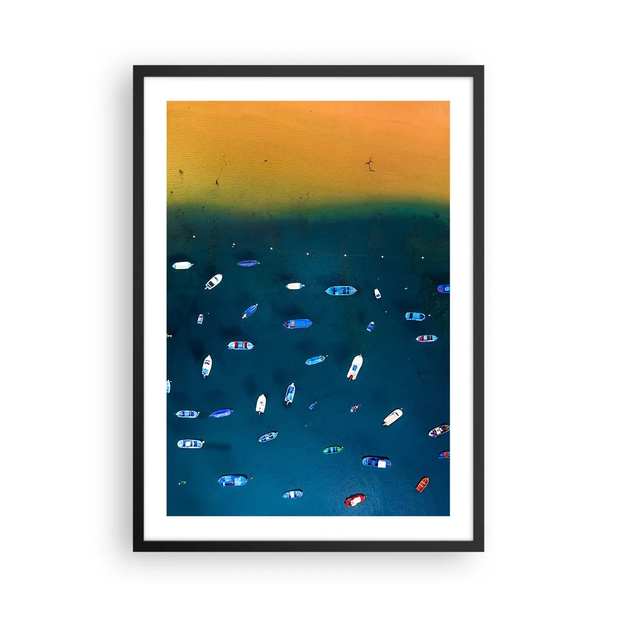 Pôster com moldura preta - Vista aérea de barcos à deriva na praia - 50x70cm - Jogo de férias - Decoração de parede moderna para a sala de estar e quarto ARTTOR