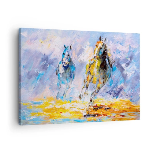 Quadro em tela - Dois cavalos em movimento contra o pano de fundo de uma paisagem abstrata - 70x50cm - Galopando através do brilho - Decoração de parede moderna para a sala de estar e quarto ARTTOR