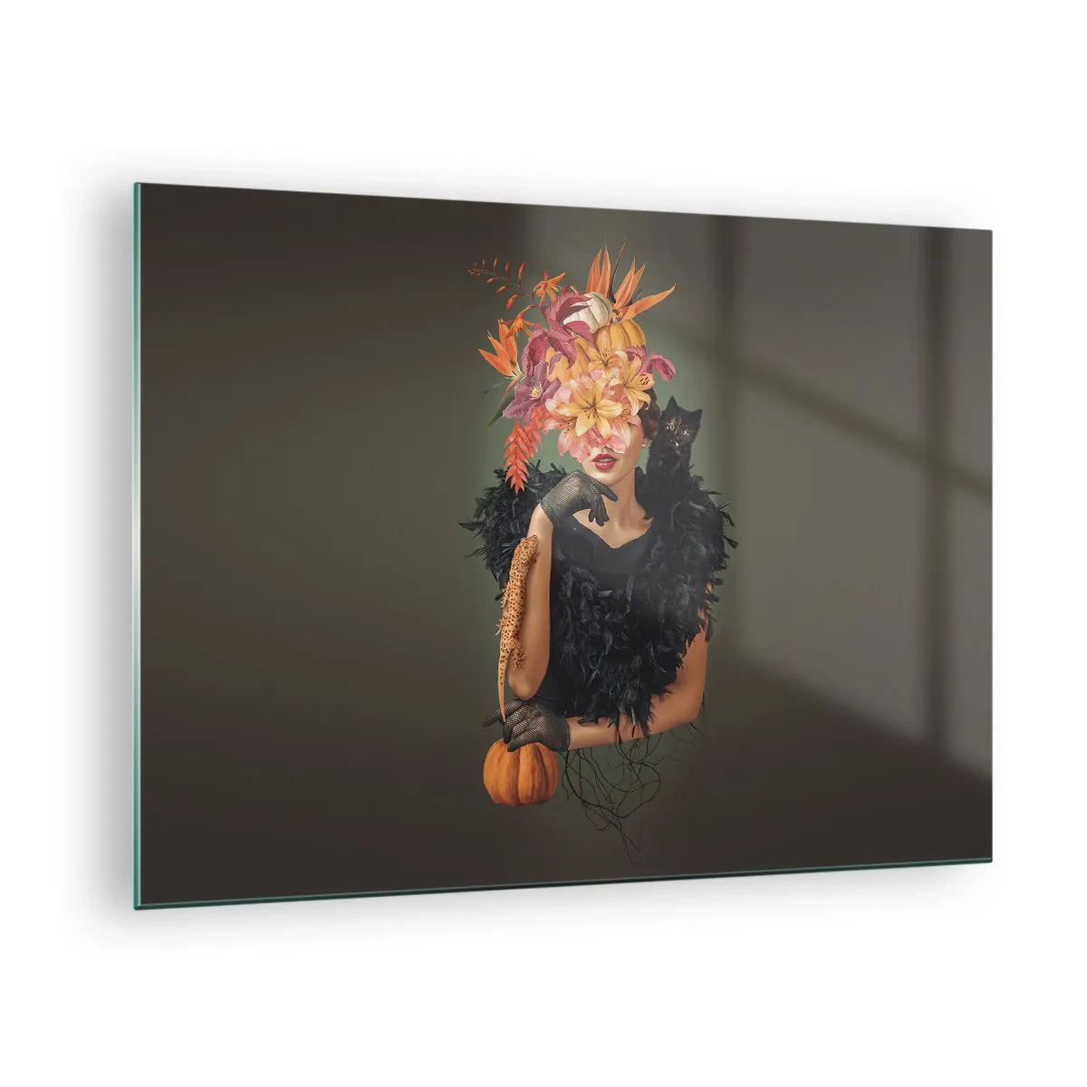 Quadro em vidro - Figura de uma mulher vestida de preto com uma abóbora, um gato e um arranjo de flores - 70x50cm - O feitiço da bruxa - Decoração de parede moderna para a sala de estar e quarto ARTTOR