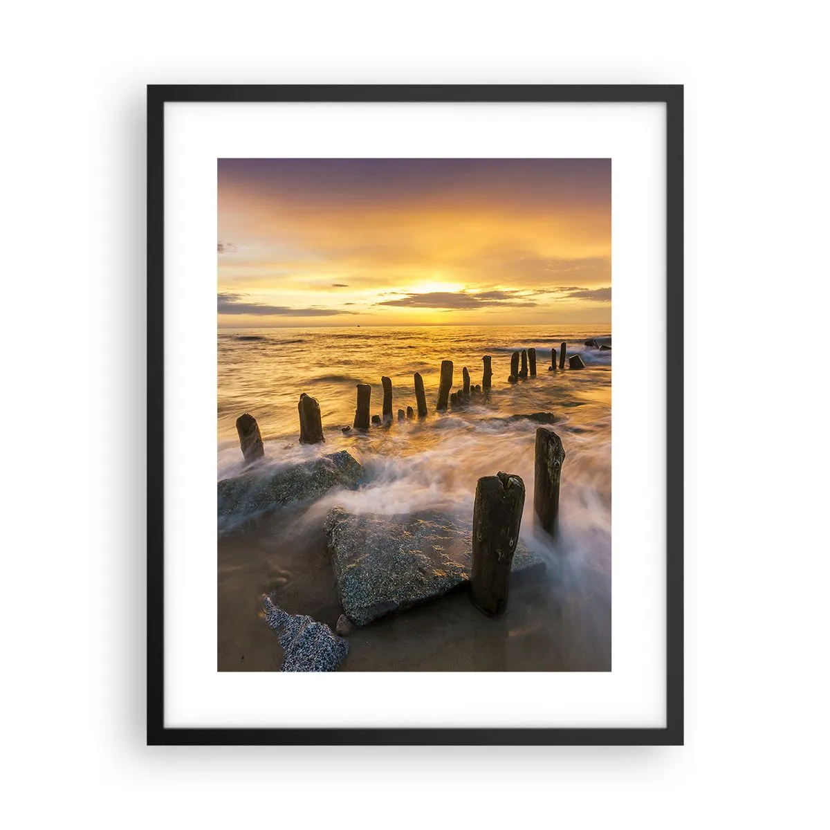 Pôster com moldura preta - A beleza crua do Mar Báltico - 40x50 cm