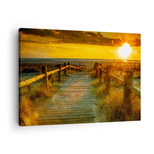 Quadro em tela - Um caminho de madeira que leva à praia sob o brilho do pôr do sol - 70x50cm - Banhado em ouro antigo - Decoração de parede moderna para a sala de estar e quarto ARTTOR