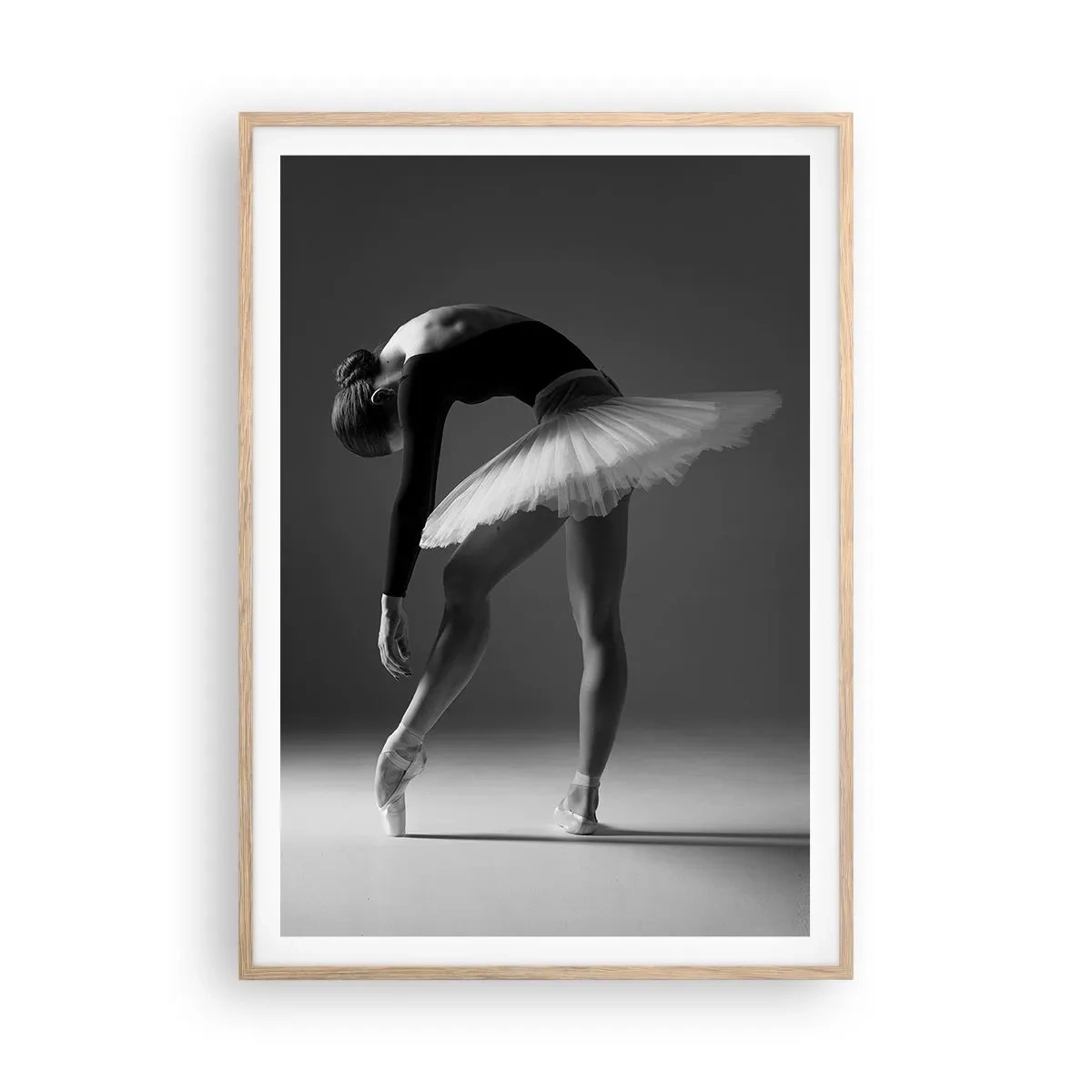 Pôster com moldura de carvalho claro - Bella balerina - 70x100 cm