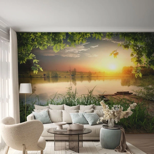 Papel de parede personalizado Premium Sand - Paisagem em uma moldura verde - Paisagem, Lago, Ponte de madeira