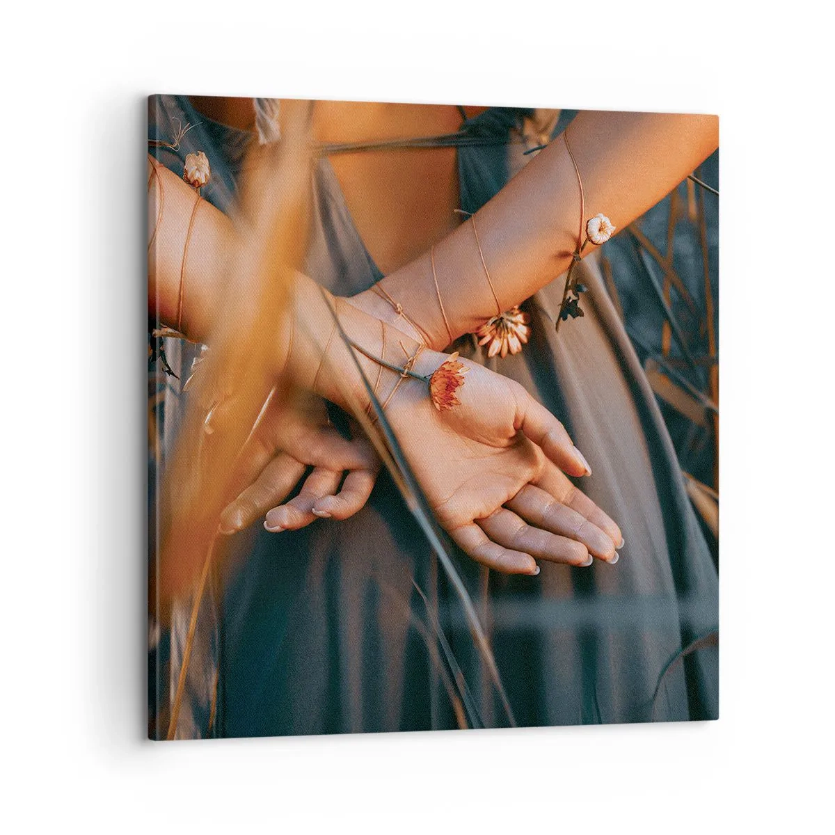Quadro em tela - Ligada à natureza - 60x60 cm