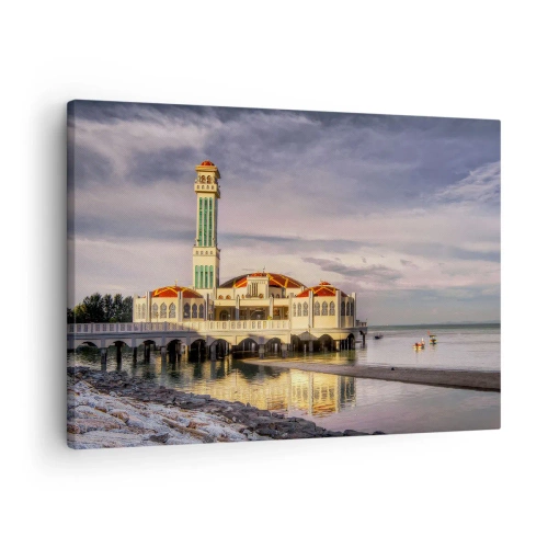 Quadro em tela - Um edifício impressionante com um minarete sobre a água, rodeado por uma paisagem tranquila - 70x50cm - Templo da natureza - Decoração de parede moderna para a sala de estar e quarto ARTTOR