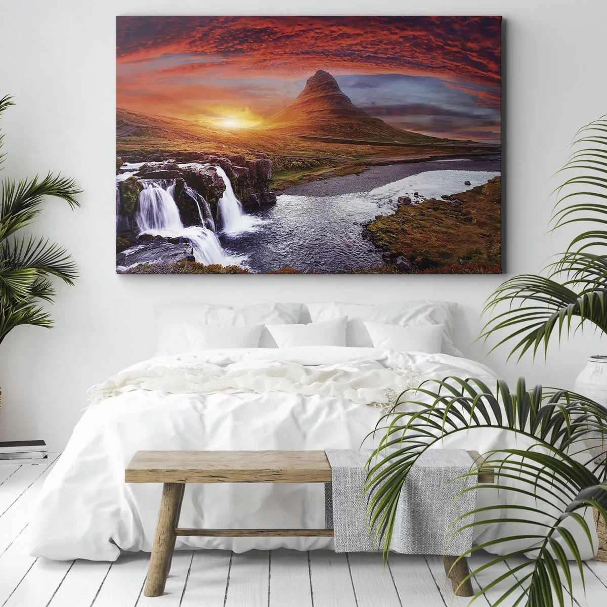 Quadro em tela - Paisagem montanhosa com cachoeira ao pôr do sol - 70x50cm - A vista da Terra Média - Decoração de parede moderna para a sala de estar e quarto ARTTOR