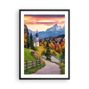 Pôster com moldura preta - Capela da montanha entre árvores de outono ao pôr do sol - 50x70cm - Paisagem como uma pintura - Decoração de parede moderna para a sala de estar e quarto ARTTOR