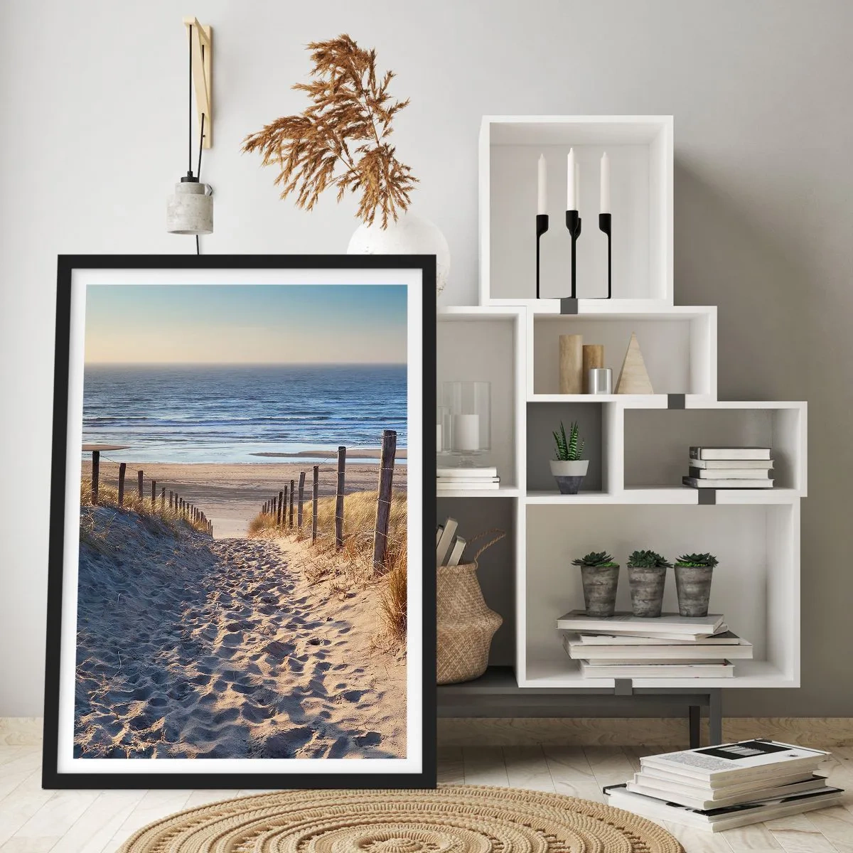 Pôster com moldura preta - Caminho pelas dunas que leva à praia ao pôr do sol - 50x70cm - O som do mar, o canto dos pássaros, a praia selvagem entre a relva... - Decoração de parede moderna para a sala de estar e quarto ARTTOR