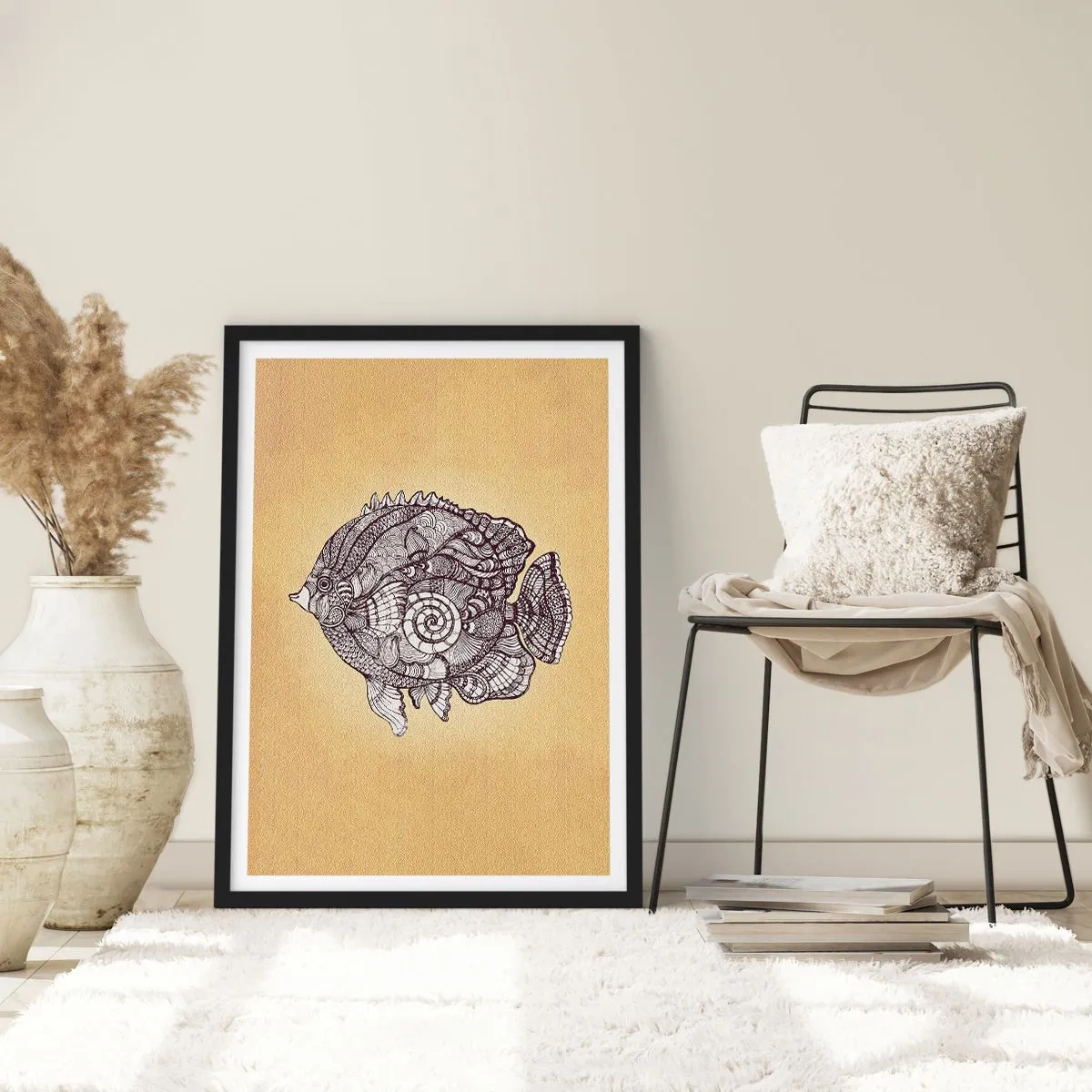 Pôster com moldura preta - Peixe artístico em estilo mandala sobre fundo bege - 50x70cm - De um oceano de enfeites - Decoração de parede moderna para a sala de estar e quarto ARTTOR