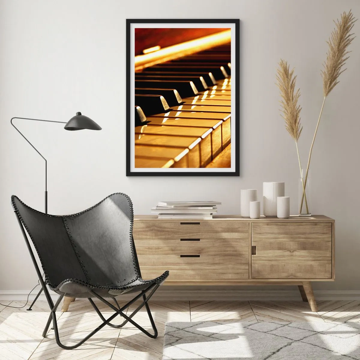 Pôster com moldura preta - Close-up de teclas de piano em luz dourada - 50x70cm - Infinitas possibilidades  - Decoração de parede moderna para a sala de estar e quarto ARTTOR