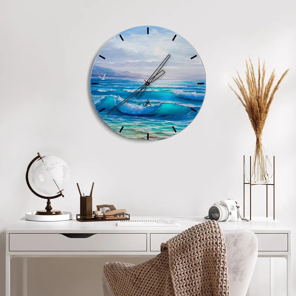 Relógio de parede - Relógio em vidro - Ondas do mar contra o céu com uma paisagem delicada ao longe - 30x30cm - Conforta e consola - Decoração de parede moderna para a sala de estar, cozinha e quarto ARTTOR