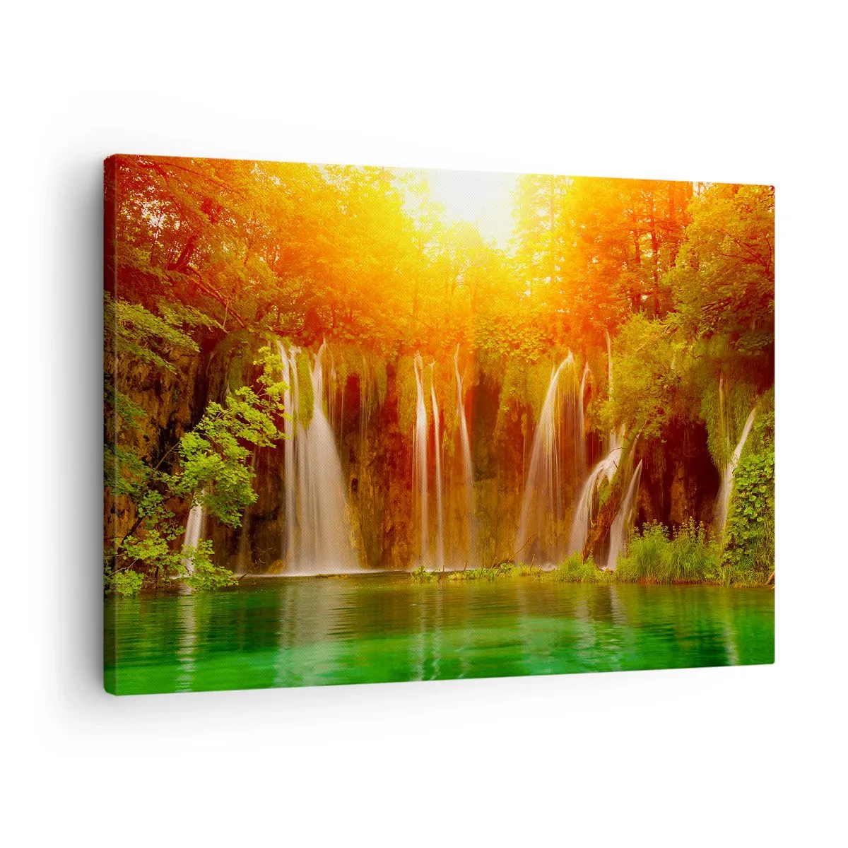 Quadro em tela - Cachoeiras cercadas por vegetação sob o brilho do pôr do sol - 70x50cm - Ao sol e à sombra - Decoração de parede moderna para a sala de estar e quarto ARTTOR