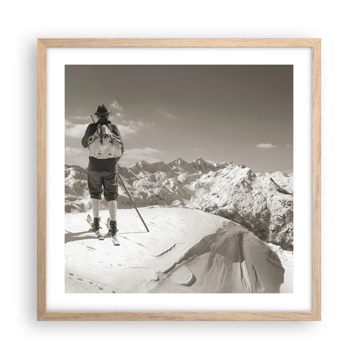 Pôster com moldura de carvalho claro - E as montanhas são as mesmas - 50x50 cm