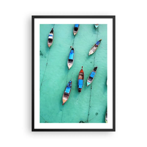 Pôster com moldura preta - Uma vista aérea de barcos de pesca em águas azul-turquesa - 50x70cm - Na alegre expectativa - Decoração de parede moderna para a sala de estar e quarto ARTTOR