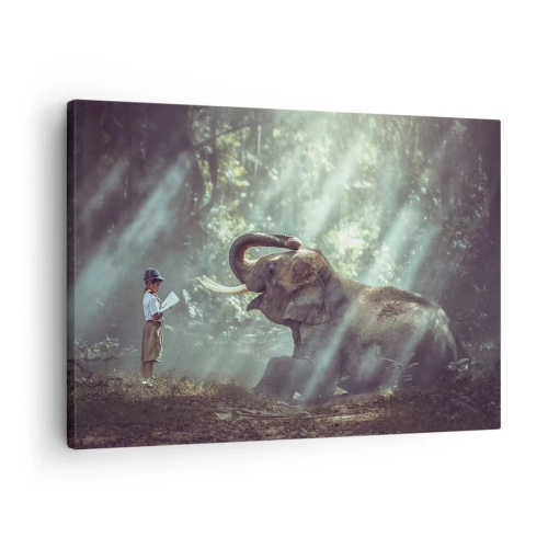 Quadro em tela - Um menino e um elefante em um cenário de floresta iluminado pela luz do sol - 70x50cm - Ouça isto... - Decoração de parede moderna para a sala de estar e quarto ARTTOR