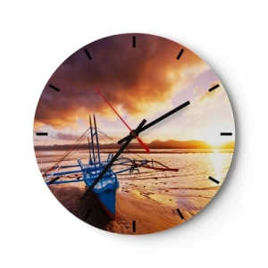 Relógio de parede - Relógio em vidro - Um barco na praia durante o pôr do sol - 30x30cm - Esticar-se na areia após um longo dia - Decoração de parede moderna para a sala de estar, cozinha e quarto ARTTOR