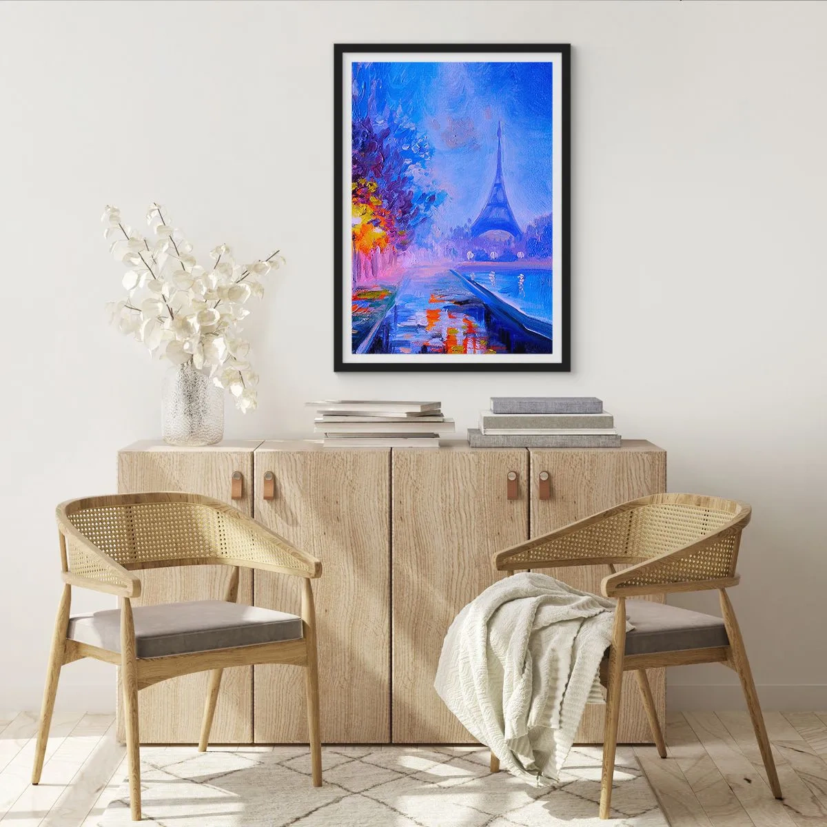 Pôster com moldura preta - A Torre Eiffel em uma foto noturna pictórica - 50x70cm - Uma caminhada dos sonhos - Decoração de parede moderna para a sala de estar e quarto ARTTOR