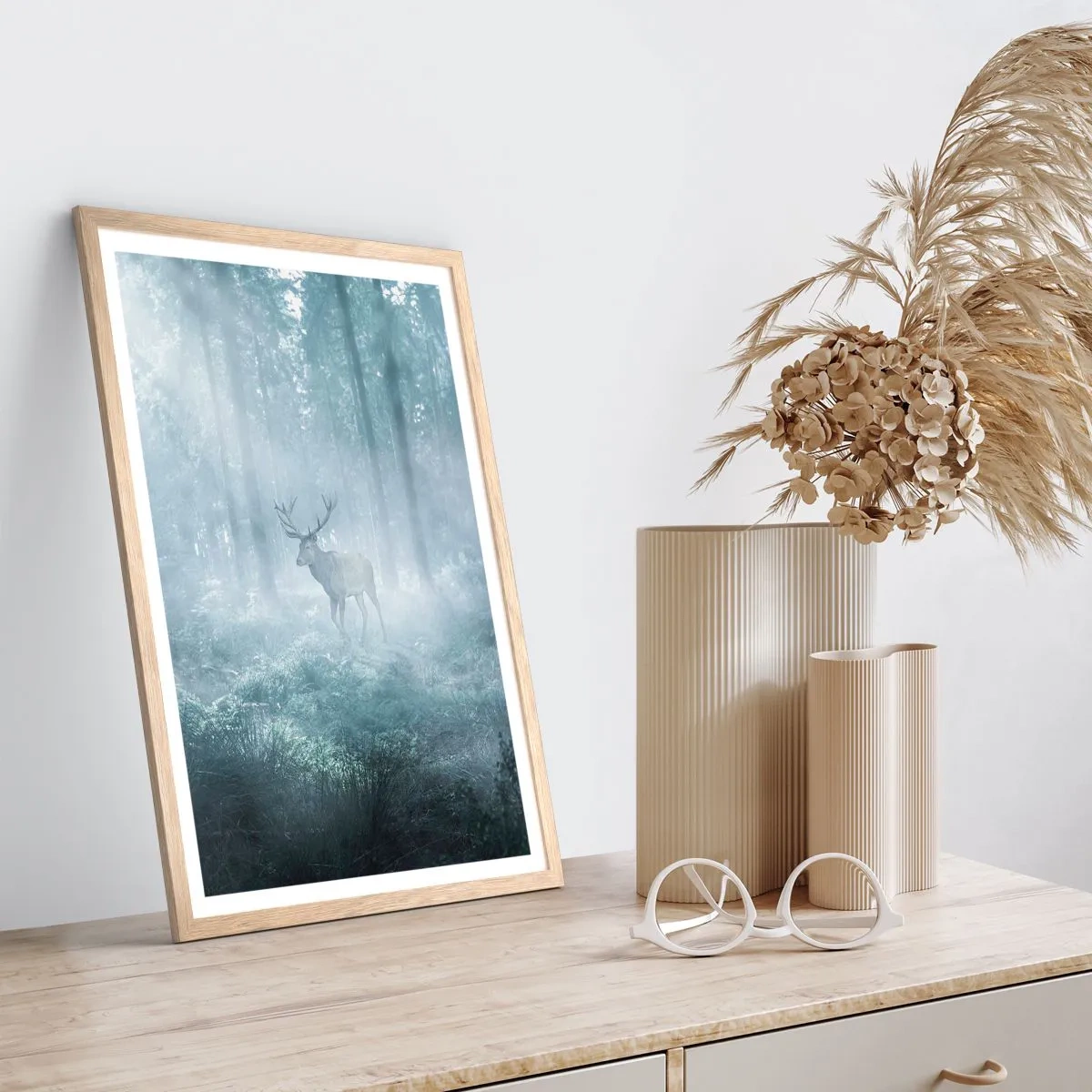 Pôster com moldura de carvalho claro - Passeio matinal à volta da propriedade - 50x70 cm