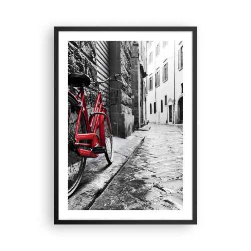 Pôster com moldura preta - Uma bicicleta vermelha em uma rua de paralelepípedos preto e branco - 50x70cm - A verdadeira beleza não envelhece - Decoração de parede moderna para a sala de estar e quarto ARTTOR