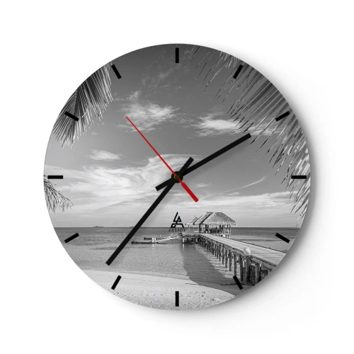 Relógio de parede - Relógio em vidro - Um píer preto e branco com um mirante no oceano e palmeiras no quadro. - 30x30cm - Memória ou sonho? - Decoração de parede moderna para a sala de estar, cozinha e quarto ARTTOR