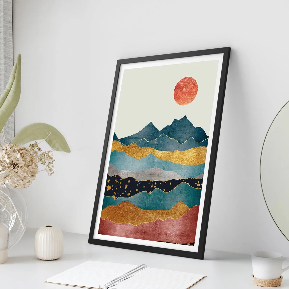 Pôster com moldura preta - Montanhas abstratas em tons de dourado, azul e vermelho - 50x70cm - As camadas do mundo - Decoração de parede moderna para a sala de estar e quarto ARTTOR