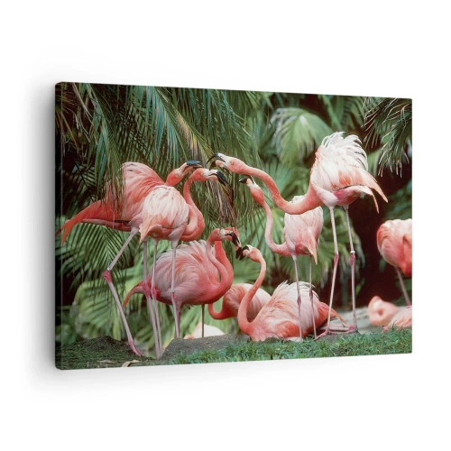 Quadro em tela - Um grupo de flamingos em um ambiente tropical cercado por palmeiras - 70x50cm - Fofocas da tarde - Decoração de parede moderna para a sala de estar e quarto ARTTOR