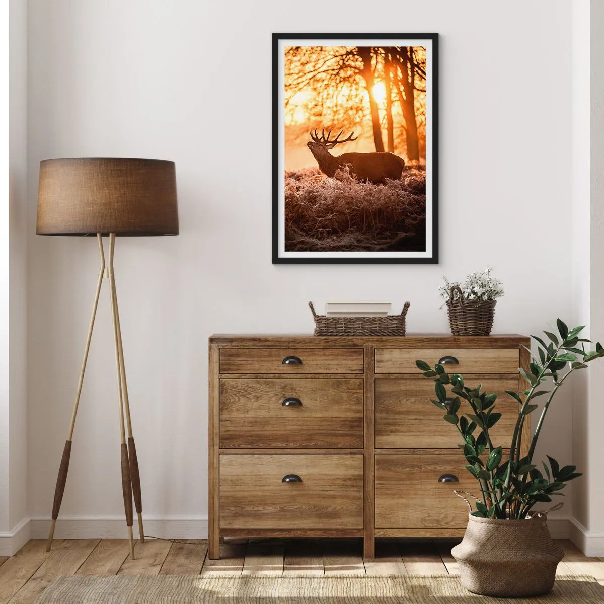 Pôster com moldura preta - Veados sob os raios do sol nascente contra o fundo da floresta - 50x70cm - O sonho do caçador - Decoração de parede moderna para a sala de estar e quarto ARTTOR
