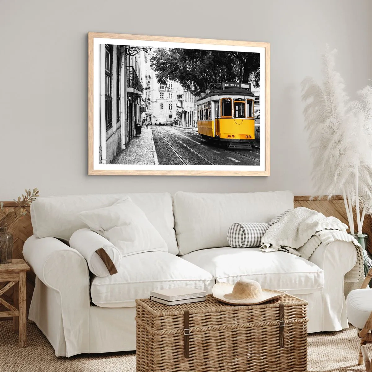 Pôster com moldura de carvalho claro - E o fado ao fundo - 91x61 cm