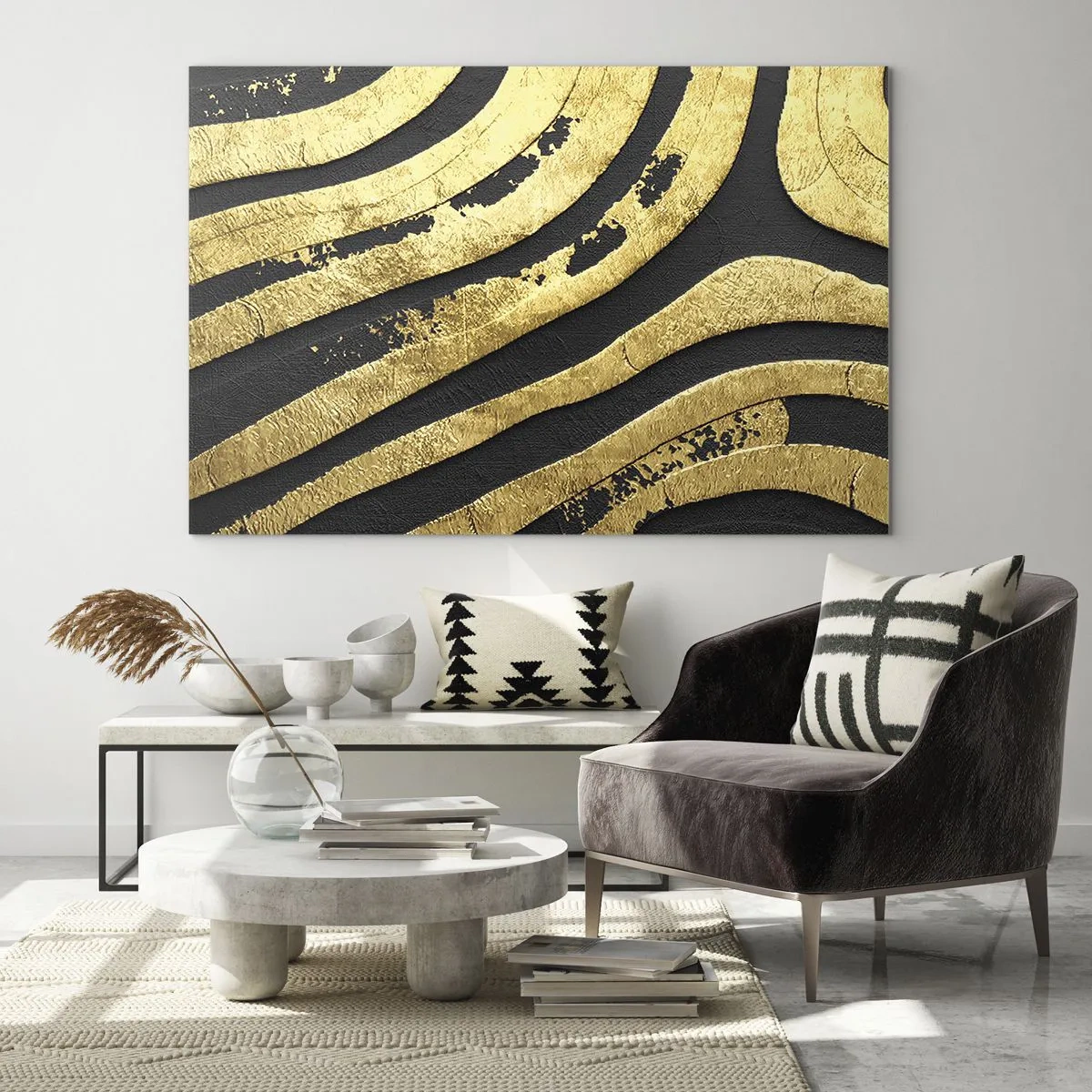 Quadro em vidro - Linhas abstratas douradas em um fundo preto em um estilo glamoroso - 70x50cm - Tudo flui - Decoração de parede moderna para a sala de estar e quarto ARTTOR