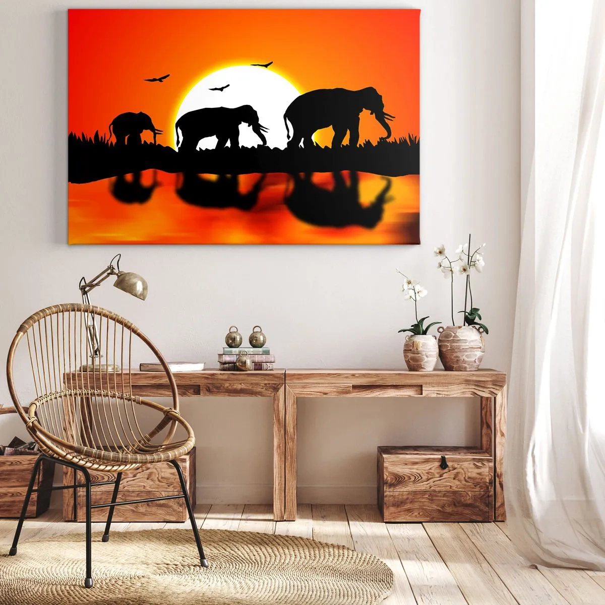 Quadro em tela - Silhuetas de elefantes ao pôr do sol sobre a água com reflexo - 70x50cm - Uma pequena bebida à noite - Decoração de parede moderna para a sala de estar e quarto ARTTOR