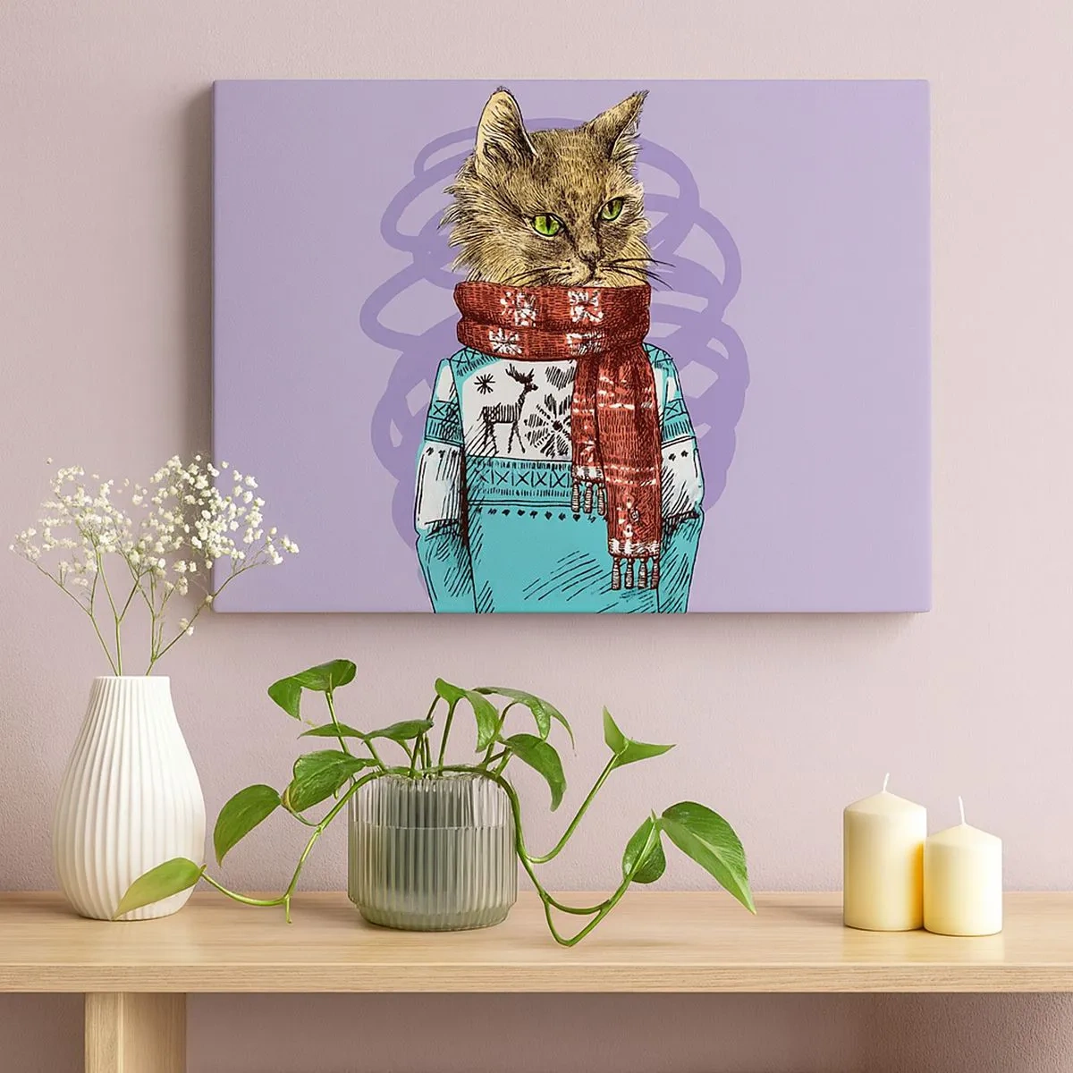 Quadro em tela - Um gato com um suéter e cachecol em um fundo roxo - 70x50cm - Gato não só de botas - Decoração de parede moderna para a sala de estar e quarto ARTTOR