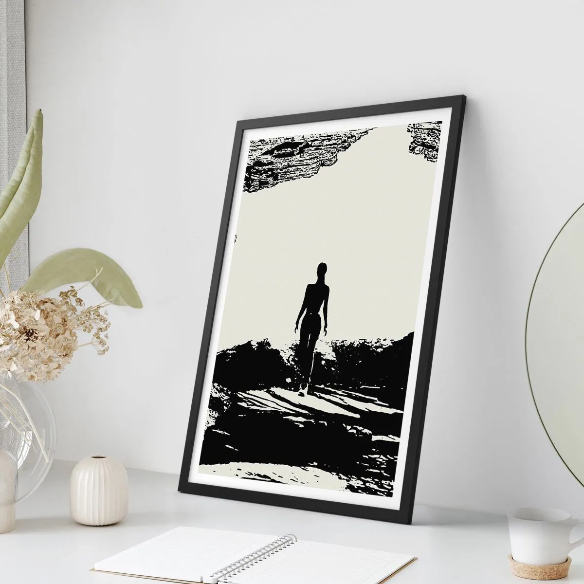 Pôster com moldura preta - Silhueta de uma mulher emergindo de uma caverna em um estilo contrastante - 50x70cm - Novo visual - Decoração de parede moderna para a sala de estar e quarto ARTTOR