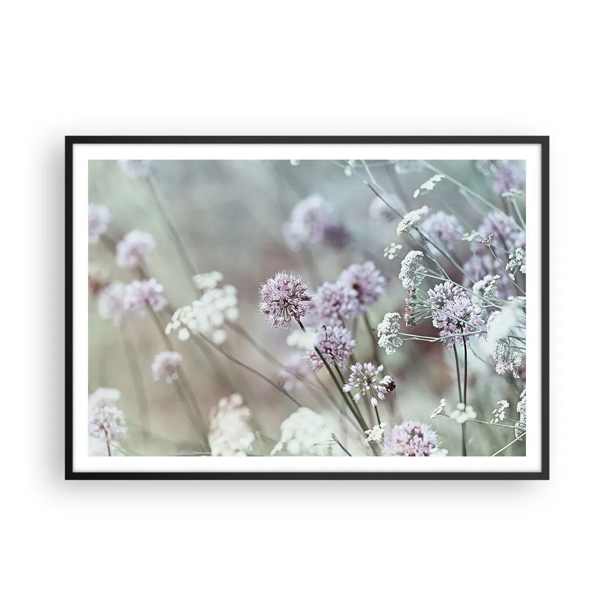 Pôster com moldura preta - Doce delicadeza das ervas - 100x70 cm