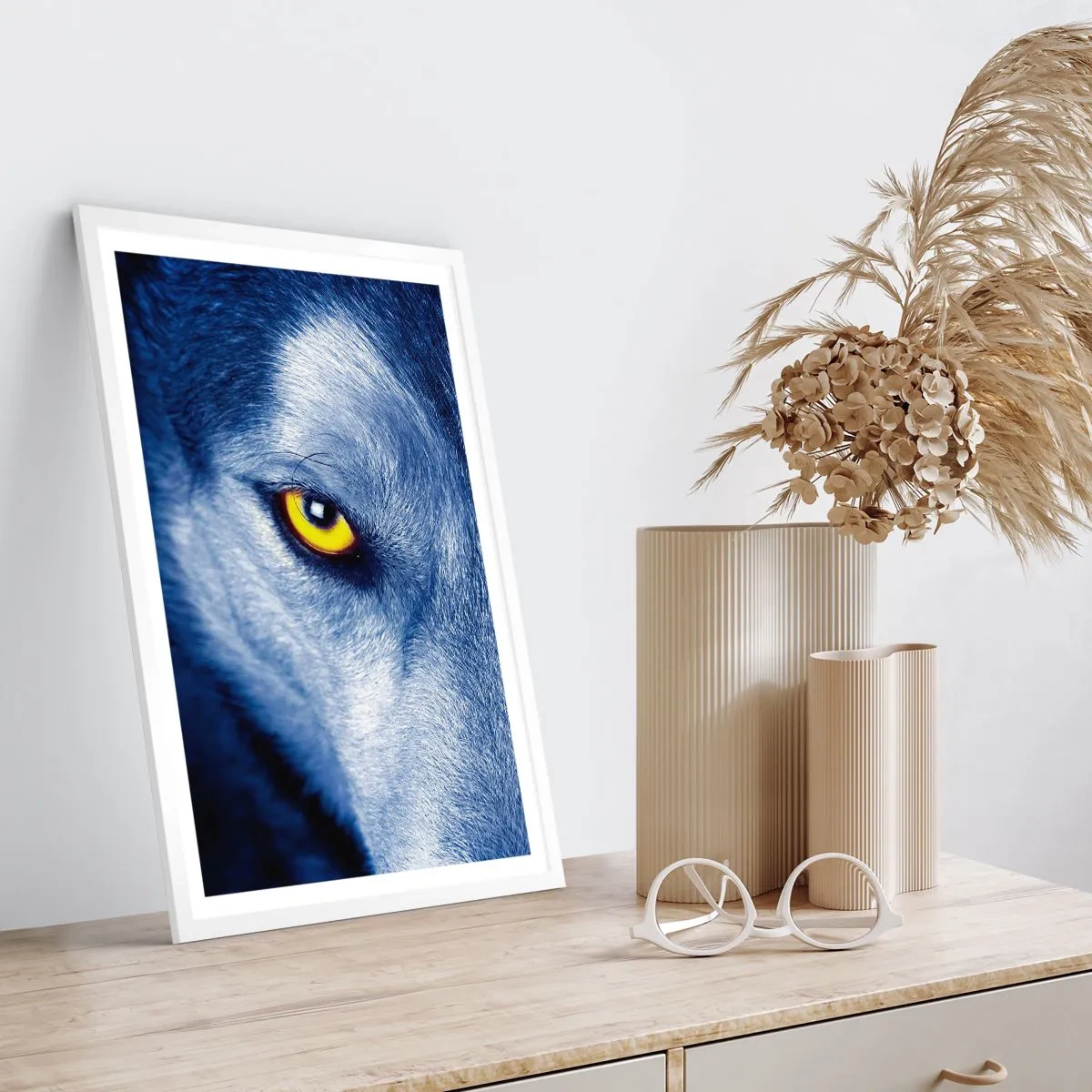 Pôster em moldura branca - Olhar hipnotizante - 50x70 cm