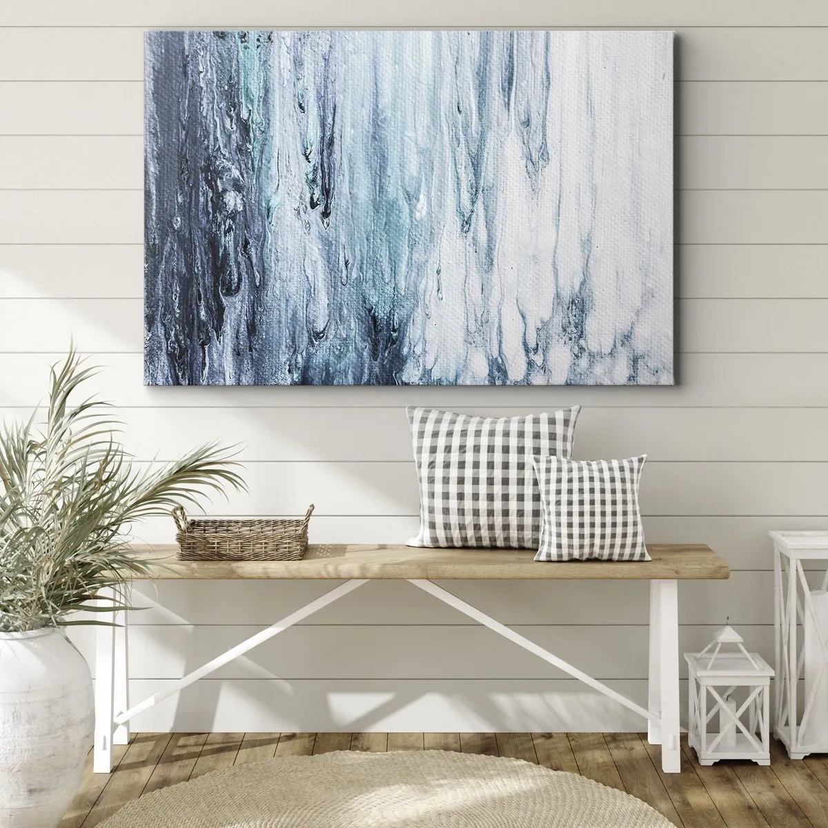 Quadro em tela - Listras azuis e brancas abstratas que lembram pingentes de gelo - 70x50cm - Estalactites em azul - Decoração de parede moderna para a sala de estar e quarto ARTTOR