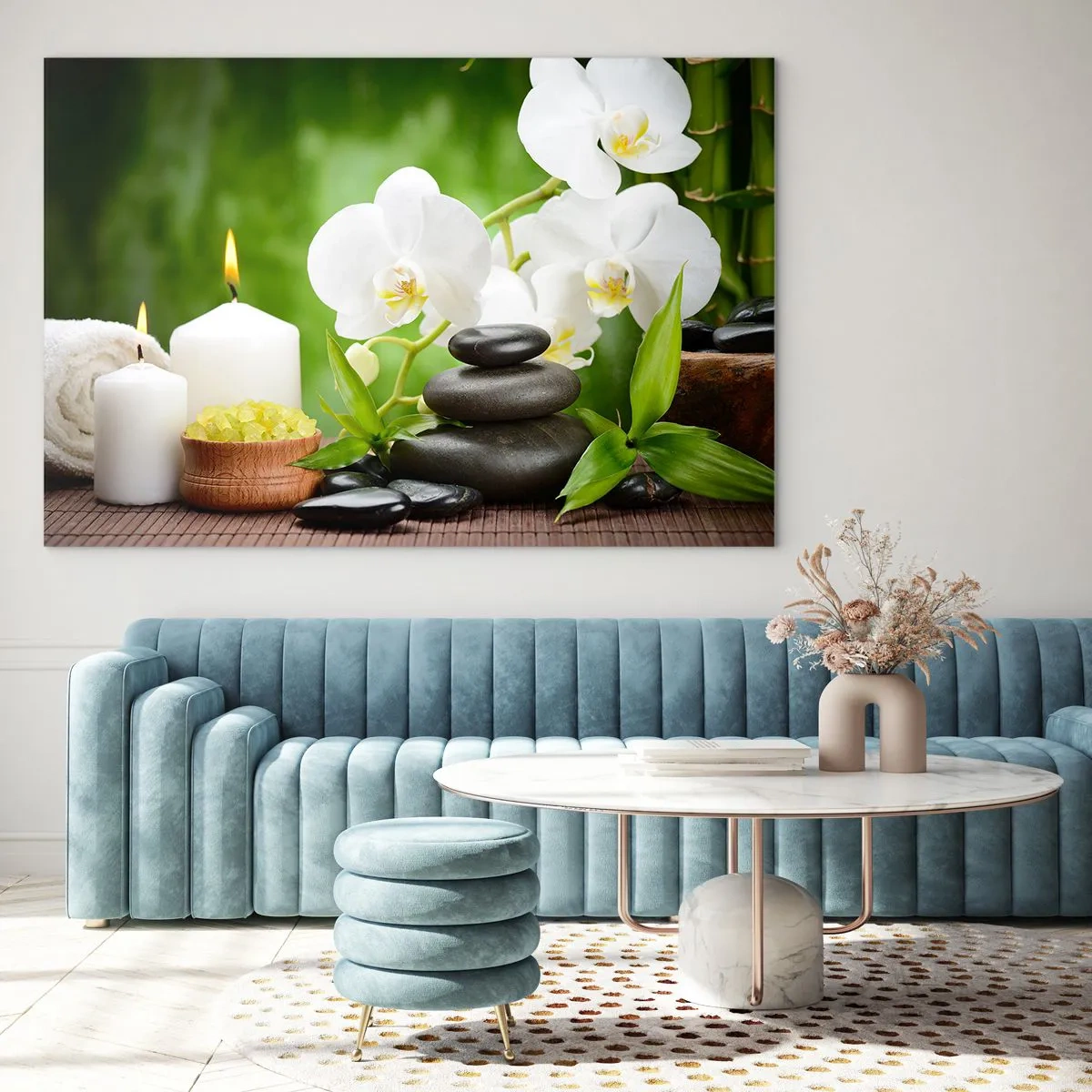 Quadro em vidro - Spa com orquídeas, pedras e velas em um cenário verde - 70x50cm - Um toque perfumado, floral e suave - Decoração de parede moderna para a sala de estar e quarto ARTTOR