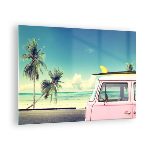 Quadro em vidro - Uma praia com palmeiras e uma van retrô rosa à beira-mar - 70x50cm - Está na hora das férias - Decoração de parede moderna para a sala de estar e quarto ARTTOR
