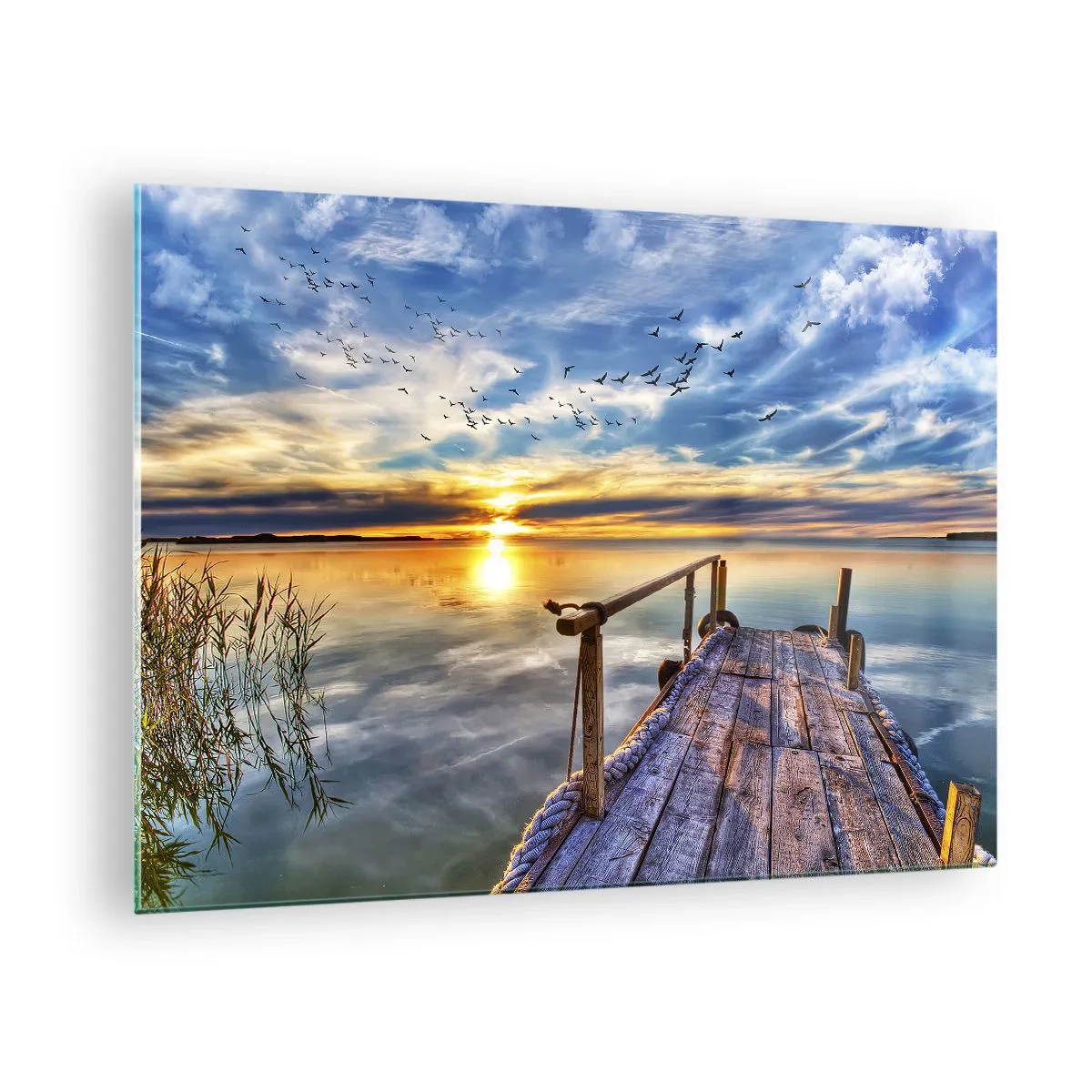 Quadro em vidro - Píer à beira do lago ao pôr do sol com pássaros no céu - 70x50cm - O vento descansa - Decoração de parede moderna para a sala de estar e quarto ARTTOR