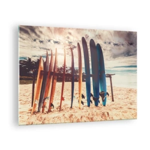Quadro em vidro - Pranchas de surfe coloridas alinhadas na praia ao pôr do sol - 70x50cm - Boa noite, até amanhã - Decoração de parede moderna para a sala de estar e quarto ARTTOR