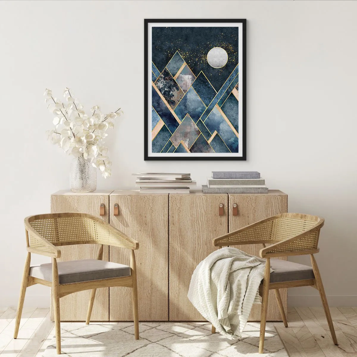 Pôster com moldura preta - Montanhas geométricas em tons de azul marinho e dourado - 50x70cm - Paisagem geométrica - Decoração de parede moderna para a sala de estar e quarto ARTTOR