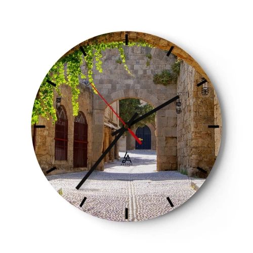 Relógio de parede - Relógio em vidro - Um arco de pedra com vegetação em uma rua mediterrânea - 30x30cm - Em breve aparecerá uma procissão - Decoração de parede moderna para a sala de estar, cozinha e quarto ARTTOR