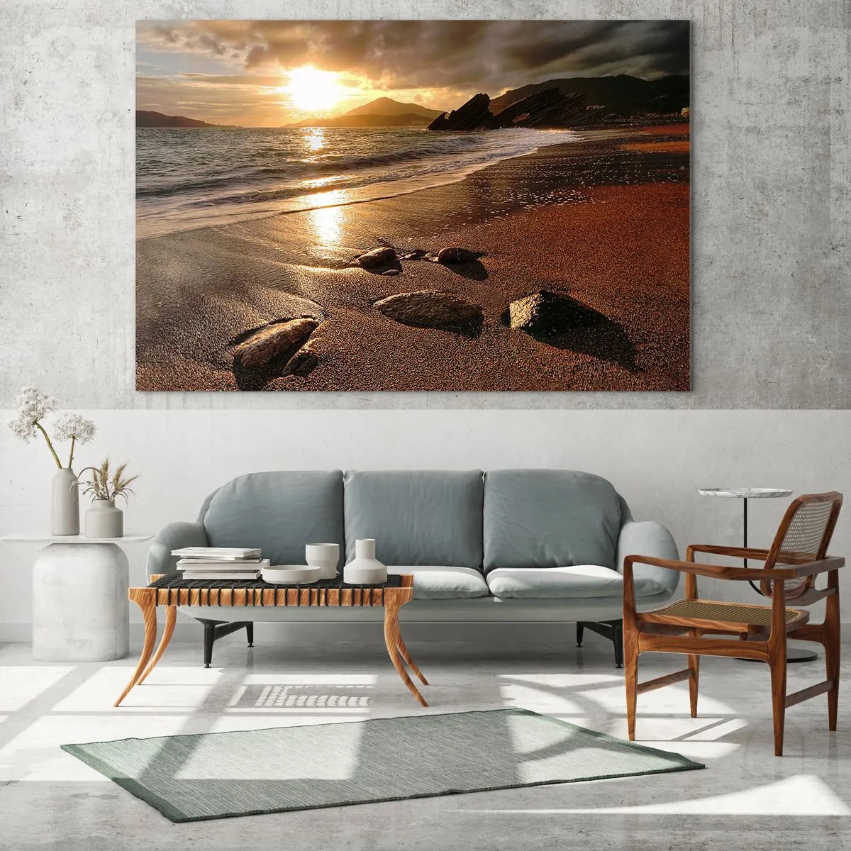 Quadro em vidro - Pôr do sol sobre uma praia rochosa e colinas - 70x50cm - Siga o sol em direção às colinas - Decoração de parede moderna para a sala de estar e quarto ARTTOR