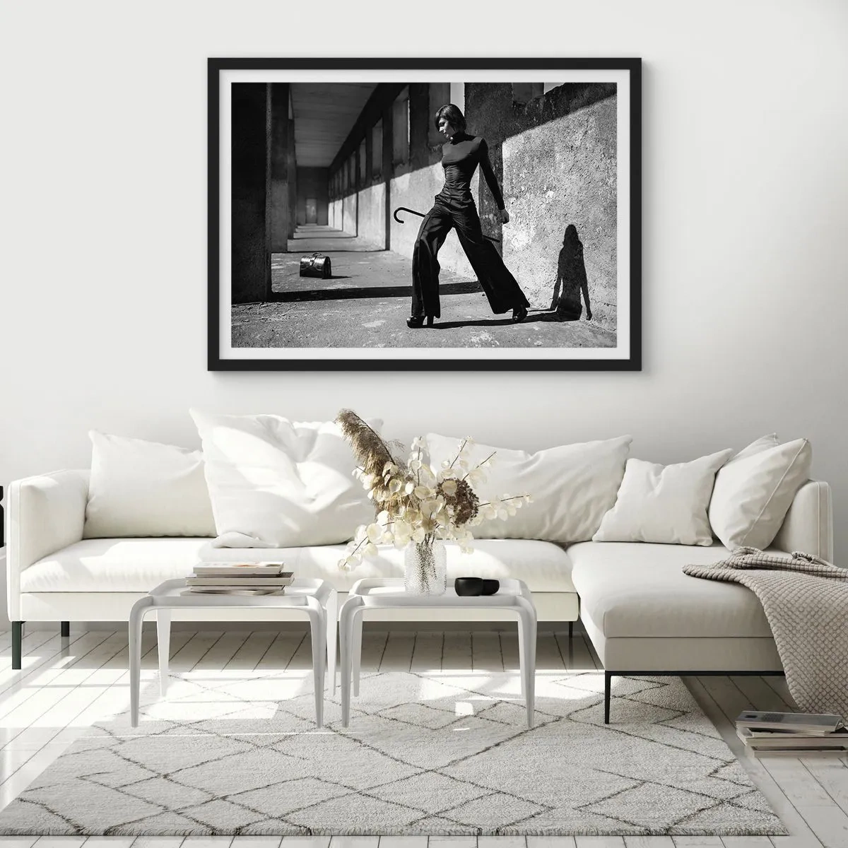 Pôster com moldura preta - Elegância urbana - 70x50 cm